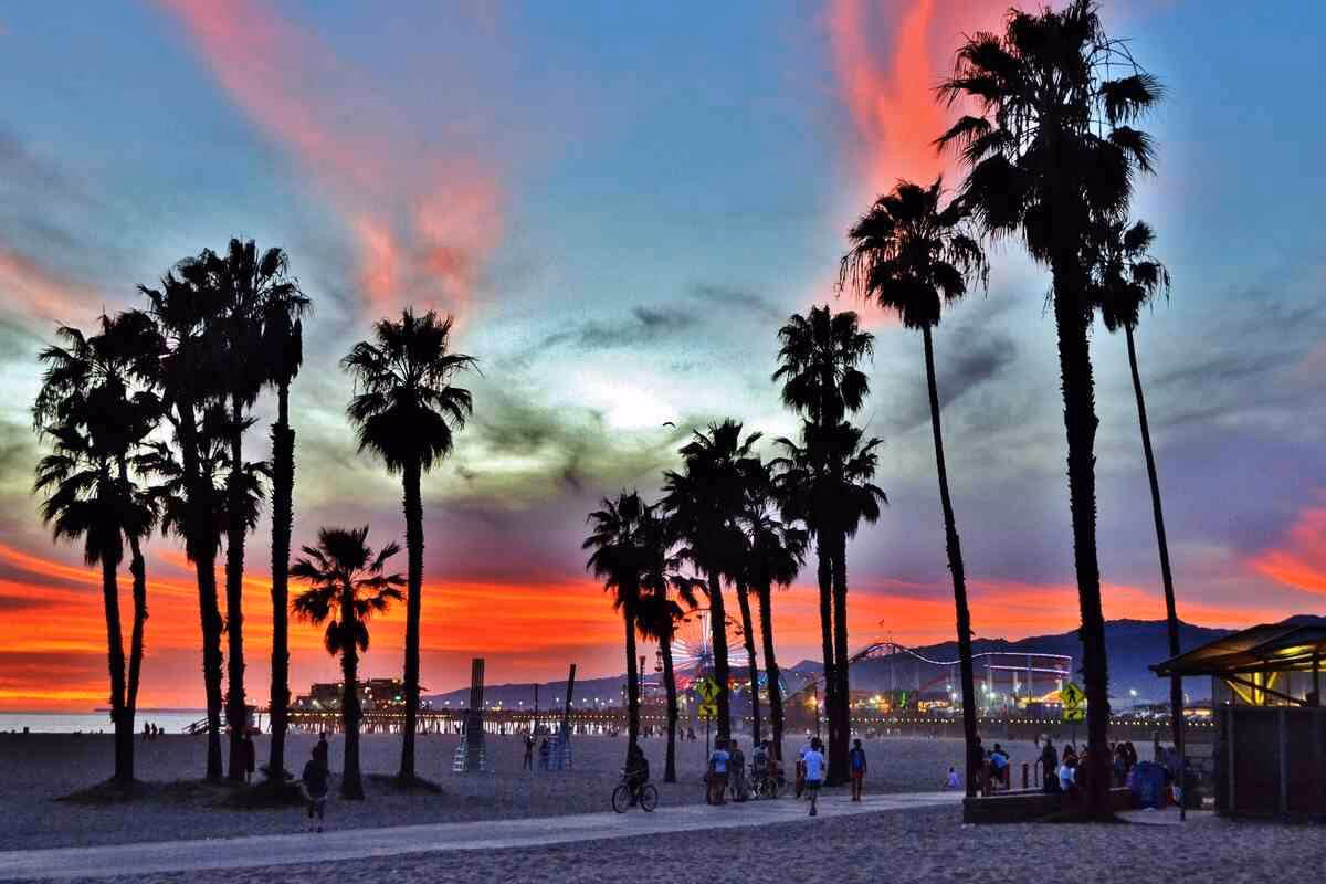 santab monica california sunset
